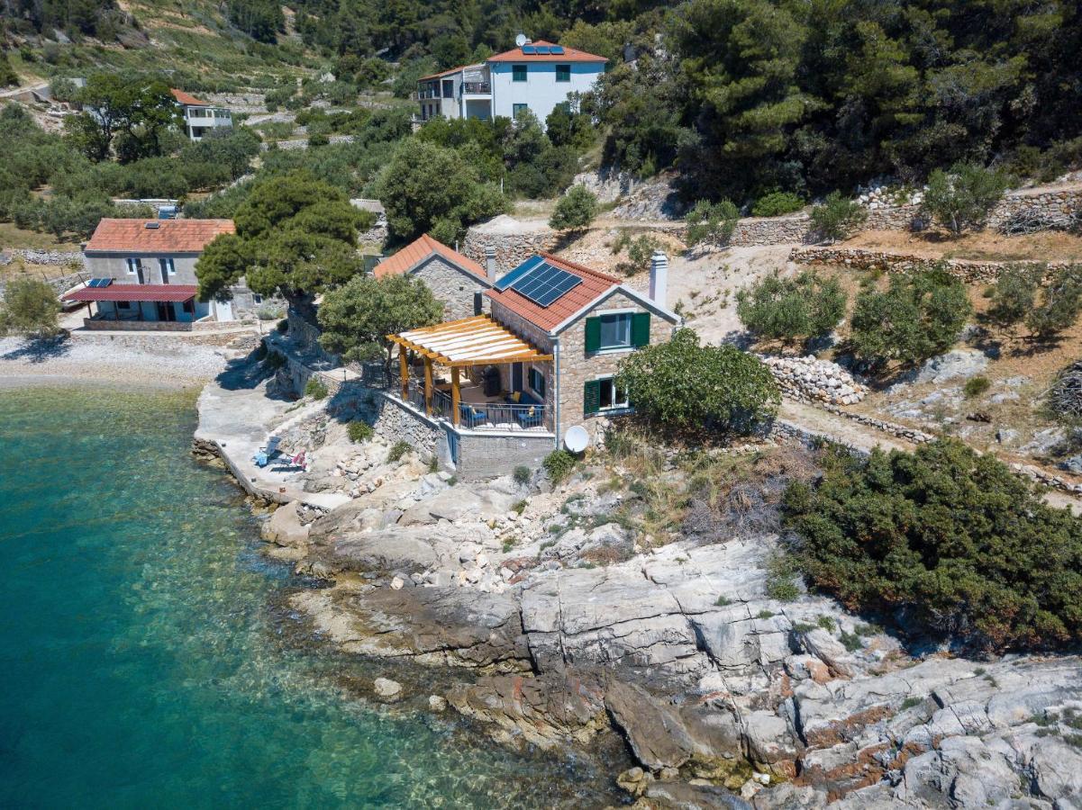 Seaside Cottage Maslina Gdinj Zewnętrze zdjęcie
