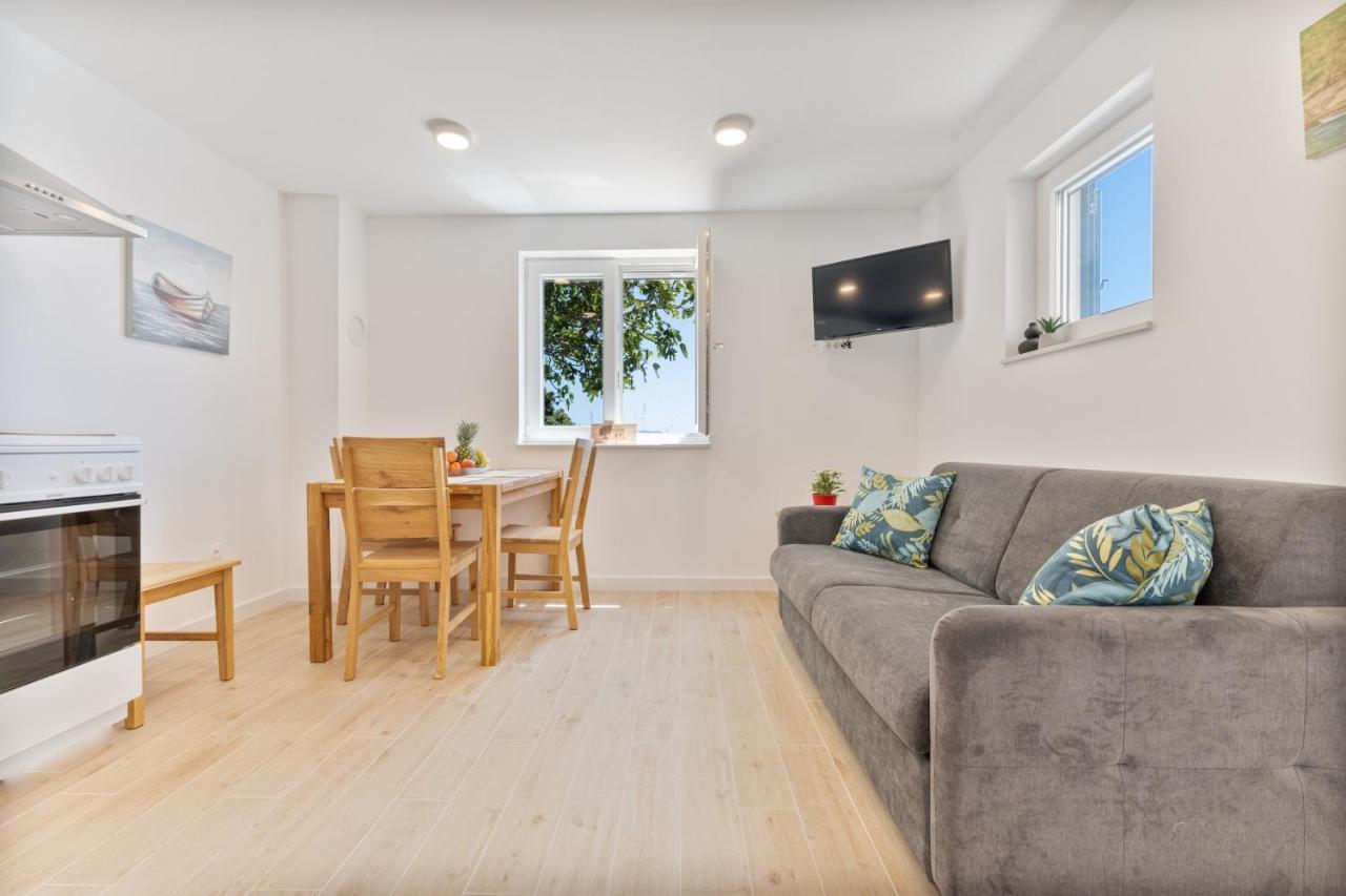 Seaside Cottage Maslina Gdinj Zewnętrze zdjęcie