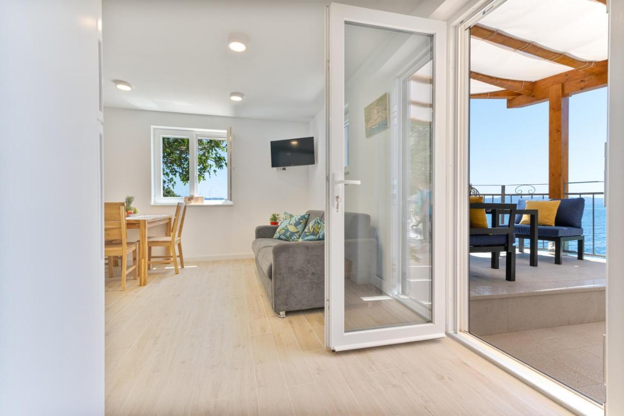 Seaside Cottage Maslina Gdinj Zewnętrze zdjęcie